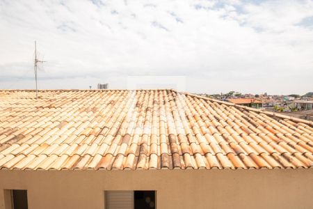 Casa à venda com 180m², 3 quartos e 3 vagas Casa à venda com 180m², 3 quartos e 3 vagasVista da Suíte 2