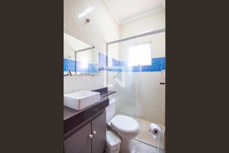 Casa à venda com 180m², 3 quartos e 3 vagas Casa à venda com 180m², 3 quartos e 3 vagasBanheiro da Suíte 3