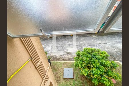 Apartamento à venda com 86m², 2 quartos e 2 vagasVista da Cozinha e Área de Serviço