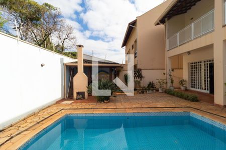 Casa de condomínio à venda com 310m², 4 quartos e 4 vagasPiscina