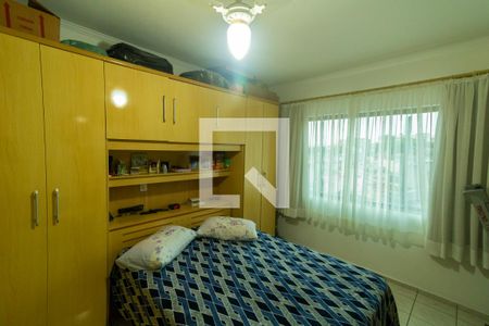 Casa à venda com 156m², 2 quartos e 4 vagas Casa à venda com 156m², 2 quartos e 4 vagasQuarto 2