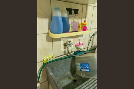 Casa à venda com 156m², 2 quartos e 4 vagas Casa à venda com 156m², 2 quartos e 4 vagasÁrea de Serviço