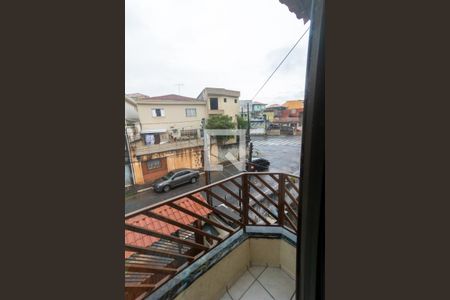 Casa à venda com 156m², 2 quartos e 4 vagas Casa à venda com 156m², 2 quartos e 4 vagasVista