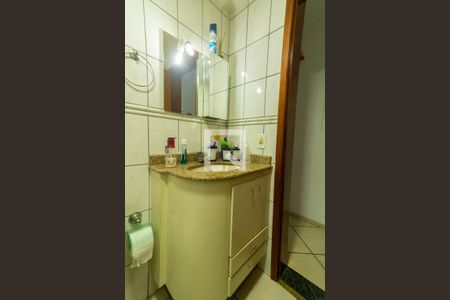 Banheiro de casa à venda com 2 quartos, 156m² em Jardim Maringa, São Paulo