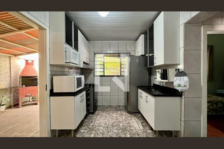 Casa à venda com 284m², 4 quartos e 3 vagasBanheiro