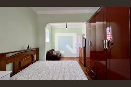 Casa à venda com 284m², 4 quartos e 3 vagasQuarto 1