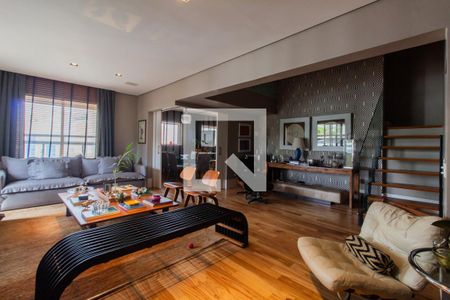 Apartamento à venda com 271m², 4 quartos e 5 vagas Apartamento à venda com 271m², 4 quartos e 5 vagasSala