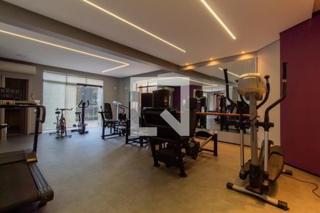 Apartamento à venda com 271m², 4 quartos e 5 vagas Apartamento à venda com 271m², 4 quartos e 5 vagasÁrea comum - Academia