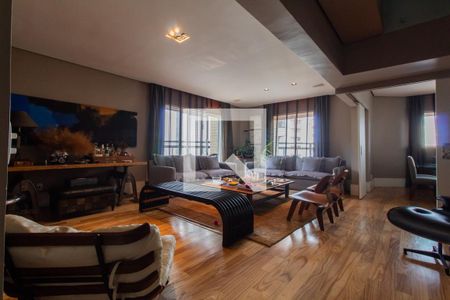 Apartamento à venda com 271m², 4 quartos e 5 vagas Apartamento à venda com 271m², 4 quartos e 5 vagasSala