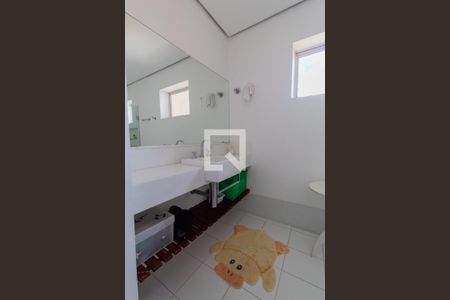 Apartamento à venda com 271m², 4 quartos e 5 vagas Apartamento à venda com 271m², 4 quartos e 5 vagasBanheiro do Quarto 3