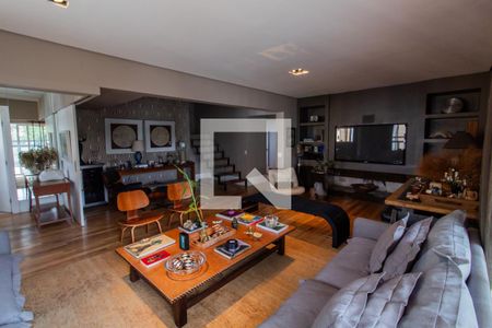 Apartamento à venda com 271m², 4 quartos e 5 vagas Apartamento à venda com 271m², 4 quartos e 5 vagasSala