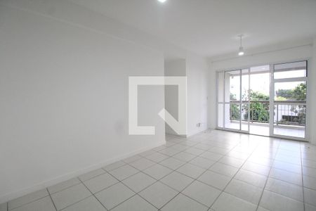 Sala de apartamento à venda com 2 quartos, 75m² em Jacarepaguá, Rio de Janeiro