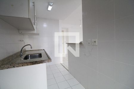 Apartamento à venda com 75m², 2 quartos e 1 vagaCozinha e Área de Serviço