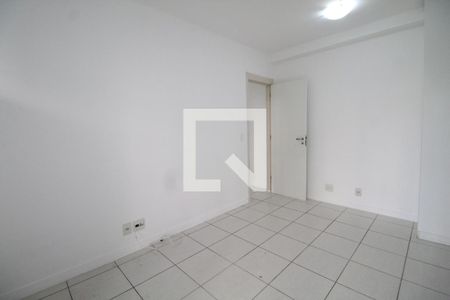 Apartamento à venda com 75m², 2 quartos e 1 vagaSuíte 1