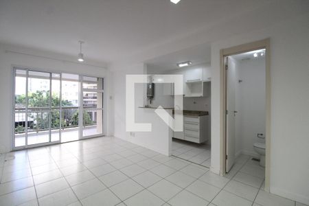 Sala de apartamento à venda com 2 quartos, 75m² em Jacarepaguá, Rio de Janeiro
