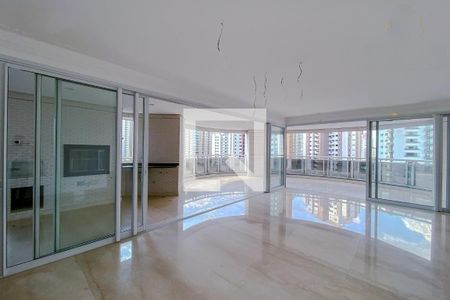 Apartamento à venda com 4 quartos, 297m² em Jardim Analia Franco, São Paulo