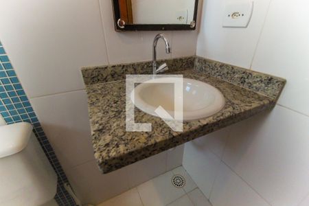 Casa de condomínio à venda com 52m², 2 quartos e 2 vagas Casa de condomínio à venda com 52m², 2 quartos e 2 vagasBanheiro da Suíte 1