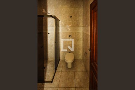 Casa à venda com 270m², 3 quartos e 4 vagas Casa à venda com 270m², 3 quartos e 4 vagasbanheiro Social