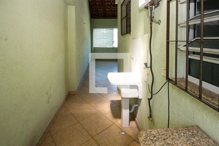 Casa à venda com 270m², 3 quartos e 4 vagas Casa à venda com 270m², 3 quartos e 4 vagasVaranda da suíte