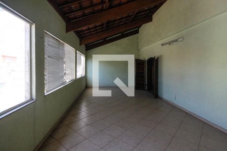 Casa à venda com 270m², 3 quartos e 4 vagas Casa à venda com 270m², 3 quartos e 4 vagasVaranda da suíte