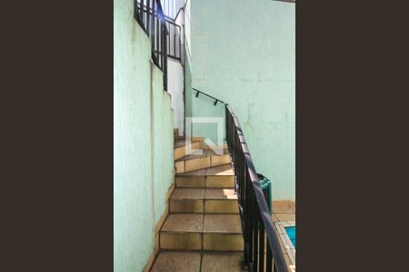 Casa à venda com 270m², 3 quartos e 4 vagas Casa à venda com 270m², 3 quartos e 4 vagasescada