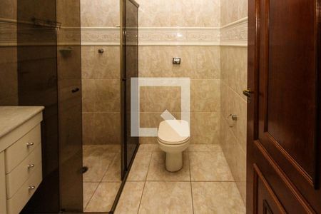Casa à venda com 270m², 3 quartos e 4 vagas Casa à venda com 270m², 3 quartos e 4 vagasbanheiro Social