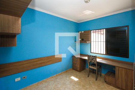 Casa à venda com 270m², 3 quartos e 4 vagas Casa à venda com 270m², 3 quartos e 4 vagasQuarto 02