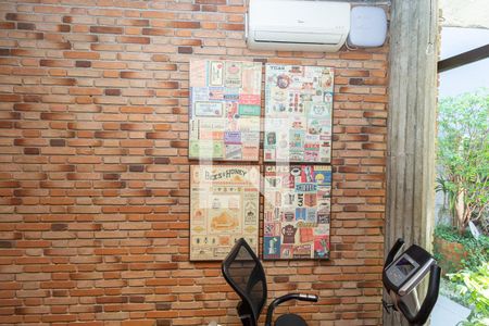 Casa à venda com 370m², 4 quartos e 4 vagas Casa à venda com 370m², 4 quartos e 4 vagasQuarto 2