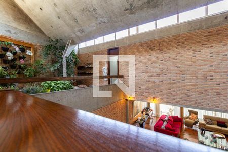 Casa à venda com 370m², 4 quartos e 4 vagas Casa à venda com 370m², 4 quartos e 4 vagasAcesso quartos