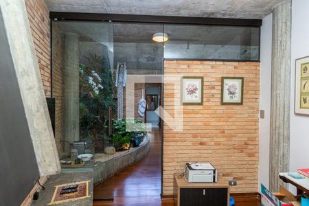 Casa à venda com 370m², 4 quartos e 4 vagas Casa à venda com 370m², 4 quartos e 4 vagasQuarto 3