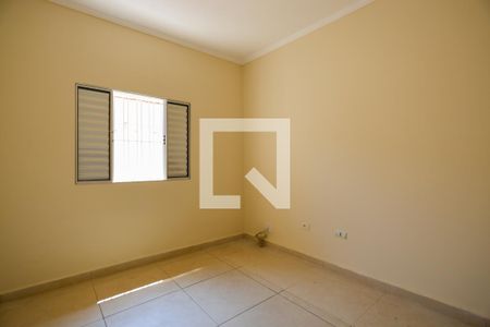 Quarto 2 de casa para alugar com 3 quartos, 84m² em Vila Pita, São Paulo