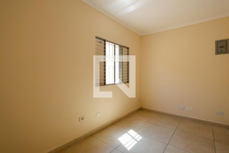 Quarto 1 de casa para alugar com 3 quartos, 84m² em Vila Pita, São Paulo