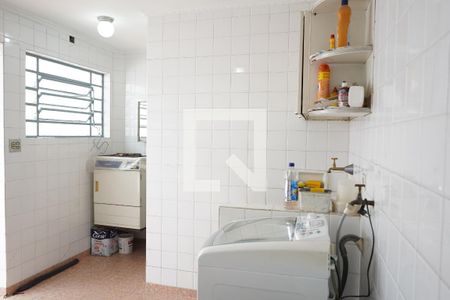 Casa à venda com 161m², 3 quartos e 2 vagasÁrea de Serviço