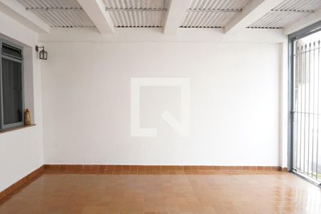 Casa à venda com 161m², 3 quartos e 2 vagasGaragem