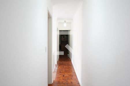 Casa à venda com 161m², 3 quartos e 2 vagasCorredor