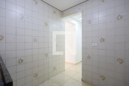 Cozinha de casa para alugar com 1 quarto, 25m² em Vila Pita, São Paulo
