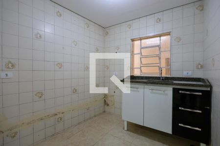Cozinha de casa para alugar com 1 quarto, 25m² em Vila Pita, São Paulo