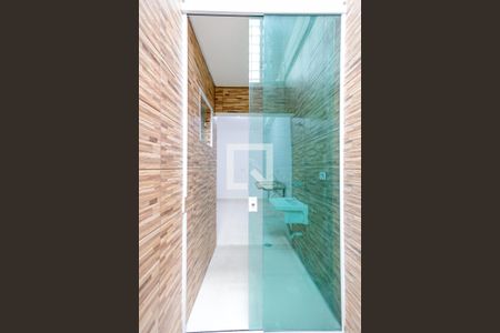 Apartamento à venda com 35m², 1 quarto e sem vaga Apartamento à venda com 35m², 1 quarto e sem vagaCozinha e Área de Serviço