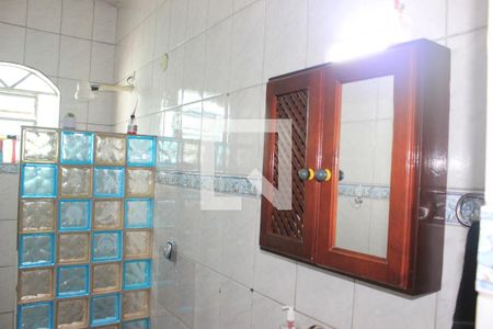 Casa à venda com 158m², 2 quartos e 2 vagasBanheiro 1