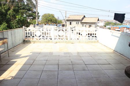 Casa à venda com 158m², 2 quartos e 2 vagasVaranda