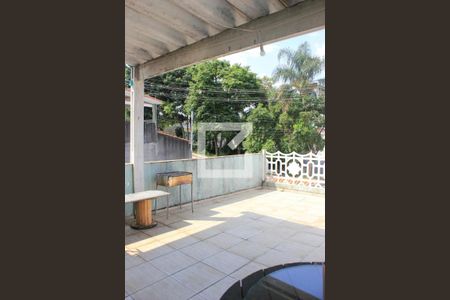 Casa à venda com 158m², 2 quartos e 2 vagasVaranda