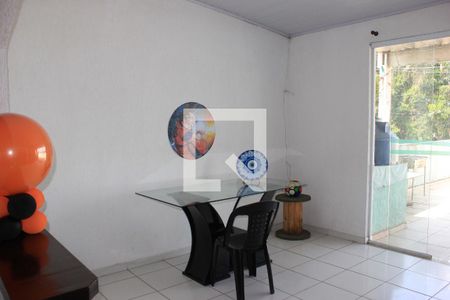 Casa à venda com 158m², 2 quartos e 2 vagasSala superior/Área de festas