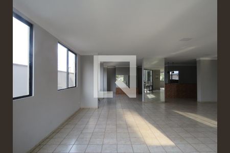 Apartamento para alugar com 60m², 3 quartos e 1 vagaÁrea comum - Salão de festas