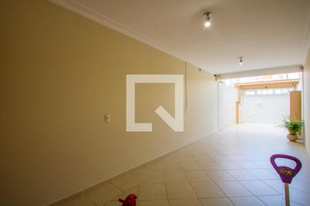 Casa à venda com 162m², 3 quartos e 3 vagasGaragem