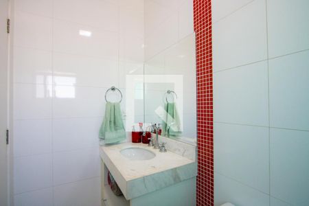 Casa à venda com 162m², 3 quartos e 3 vagasBanheiro do quarto 1