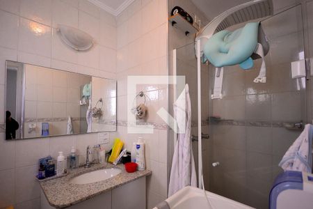 Apartamento à venda com 106m², 2 quartos e 2 vagasBanheiro da suite