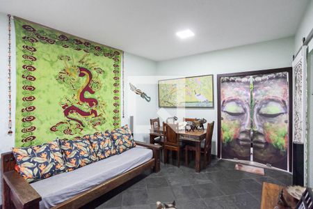 Sala de casa à venda com 4 quartos, 610m² em Ouro Preto, Belo Horizonte