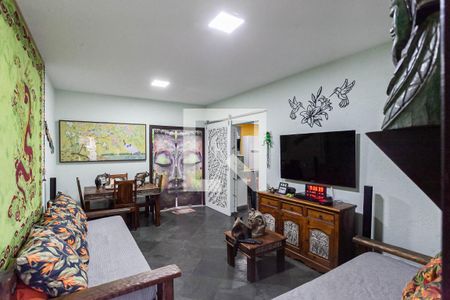 Sala de casa à venda com 4 quartos, 610m² em Ouro Preto, Belo Horizonte