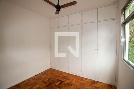 Quarto 2 de apartamento à venda com 3 quartos, 68m² em Grajau, Rio de Janeiro