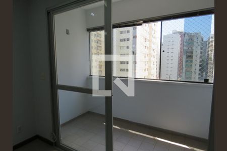 Sacada de apartamento para alugar com 2 quartos, 70m² em Setor Bueno, Goiânia